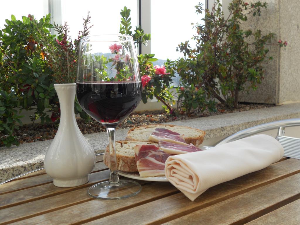 Quality Inn Montalegre Buitenkant foto