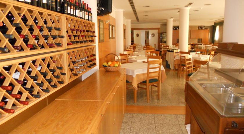 Quality Inn Montalegre Buitenkant foto